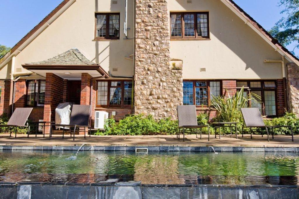 Eagle Wind Manor Hotel Хилкрест Екстериор снимка